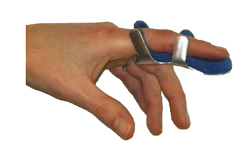 STECCA PER FRATTURA DITA A RANETTA FARMASPLINT MISURA GRANDE IN ALLUMINIO MODELLABILE CON IMBOTTITURA IN SPUGNA POLIURETANICA ANTIALLERGICA RADIOTRASPARENTE 10 CM 1 PEZZO - Farmapre