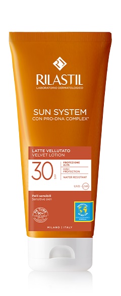RILASTIL SUN SYSTEM PHOTO PROTECTION TERAPY LATTE VELLUTANTE SPF 30 200 ML - Farmapre